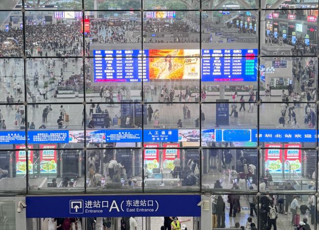 深圳北站和廣州南站廣告有什么共同點(diǎn)和差異？作為兩大一線城市超級(jí)出行場(chǎng)景，如何選擇性投放更有效果？