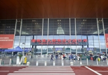 港珠澳大橋珠海公路口岸廣告-珠海公路口岸廣告價格-珠?？诎稄V告公司