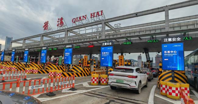 深圳高速收費站廣告的定位和意義